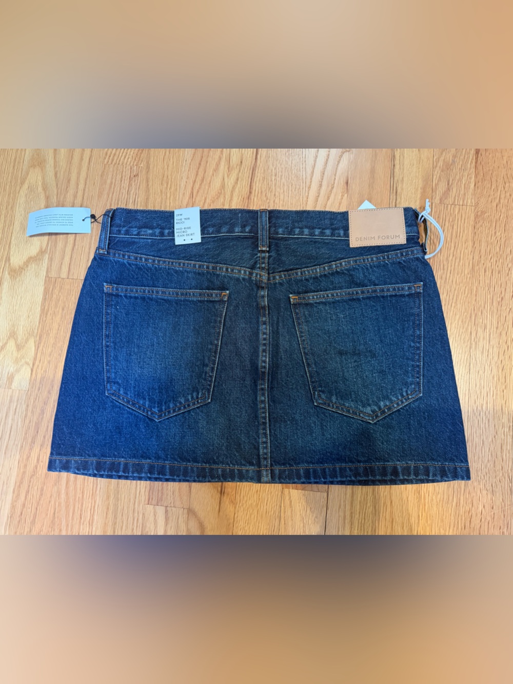 Aritzia Denim Forum The ‘90s Vintage Micro Denim Skirt Size 29 NWT - Picture 12 of 12